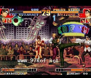 拳皇97草稚京视频,华丽连招与技巧解析